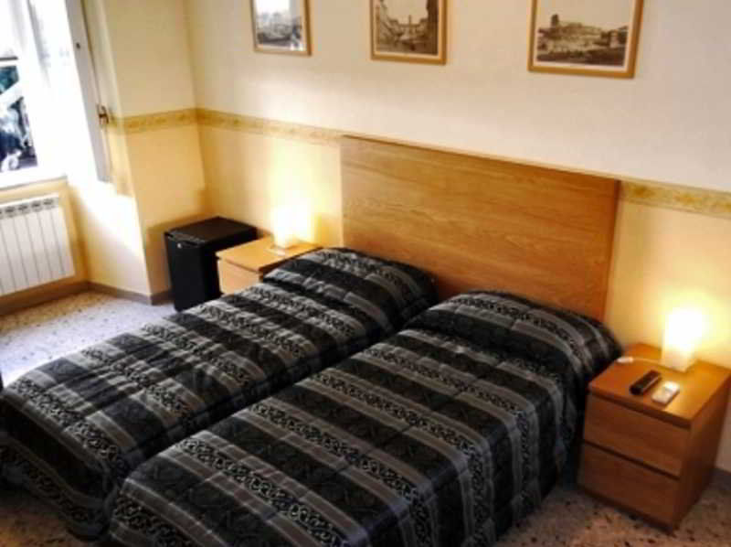 Inn Centre Рим Экстерьер фото