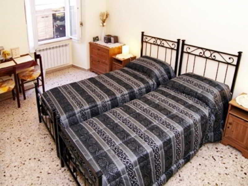 Inn Centre Рим Экстерьер фото